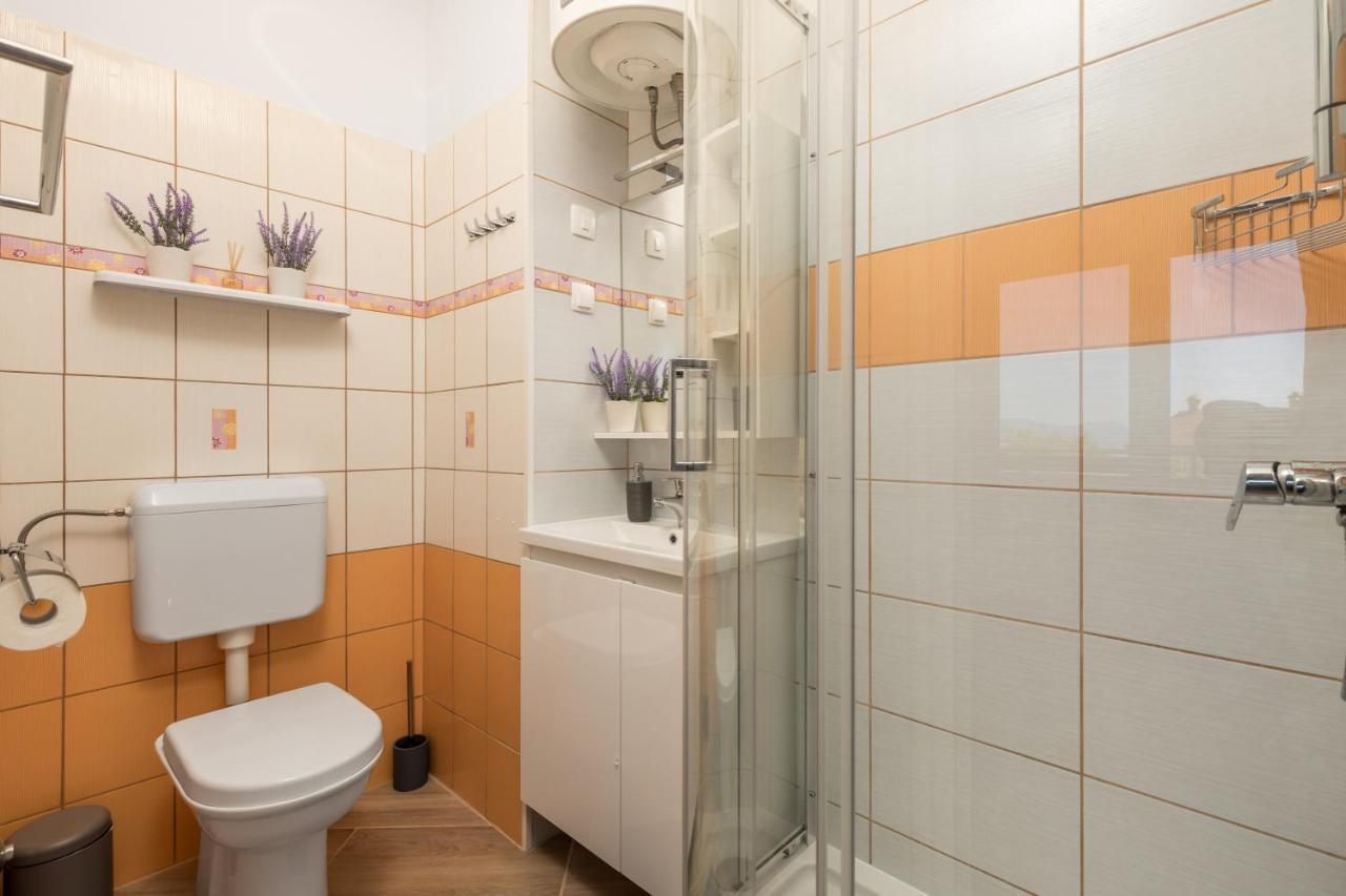 My Way Room, Parking, Sea View, Terrace Rijeka Exterior foto