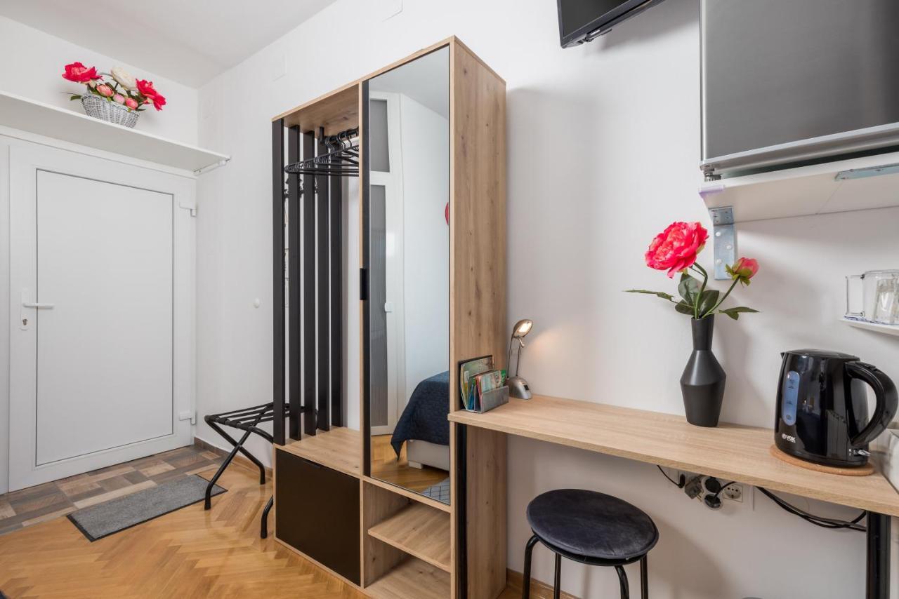 My Way Room, Parking, Sea View, Terrace Rijeka Exterior foto