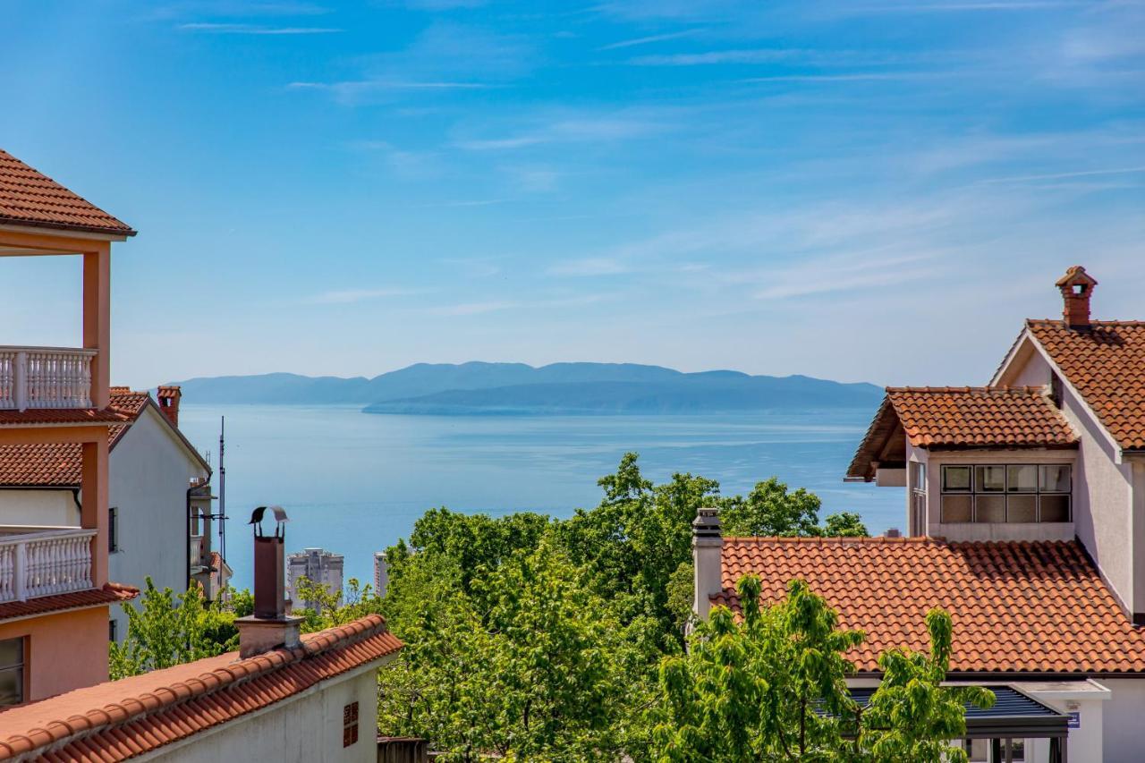 My Way Room, Parking, Sea View, Terrace Rijeka Exterior foto